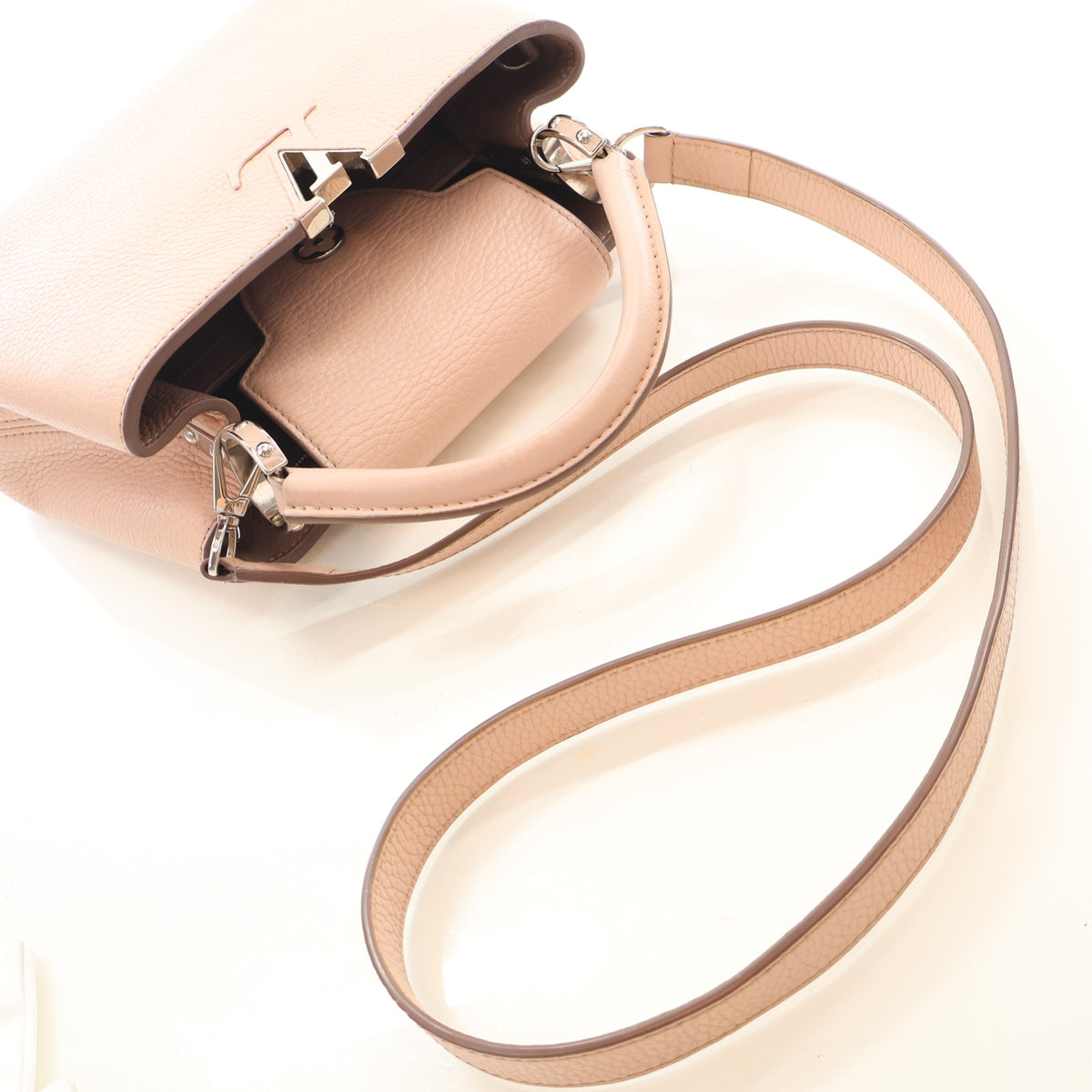 Louis Vuitton Taurillon Capucines BB, photo 10 of 19