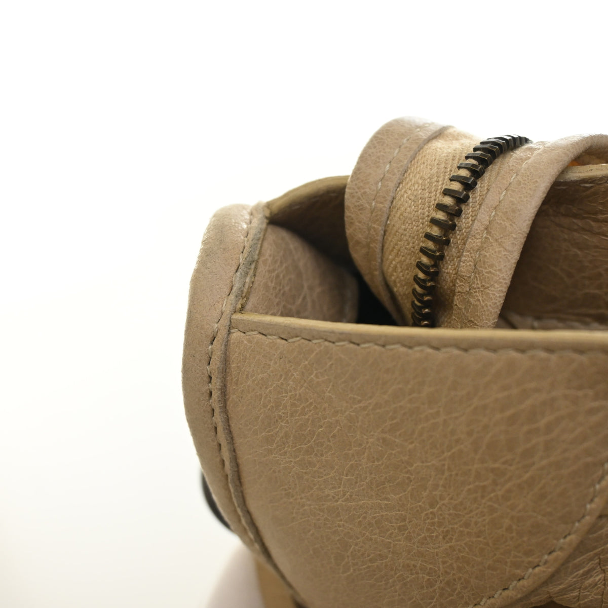 Balenciaga Calfskin City Bag, photo 15 of 17
