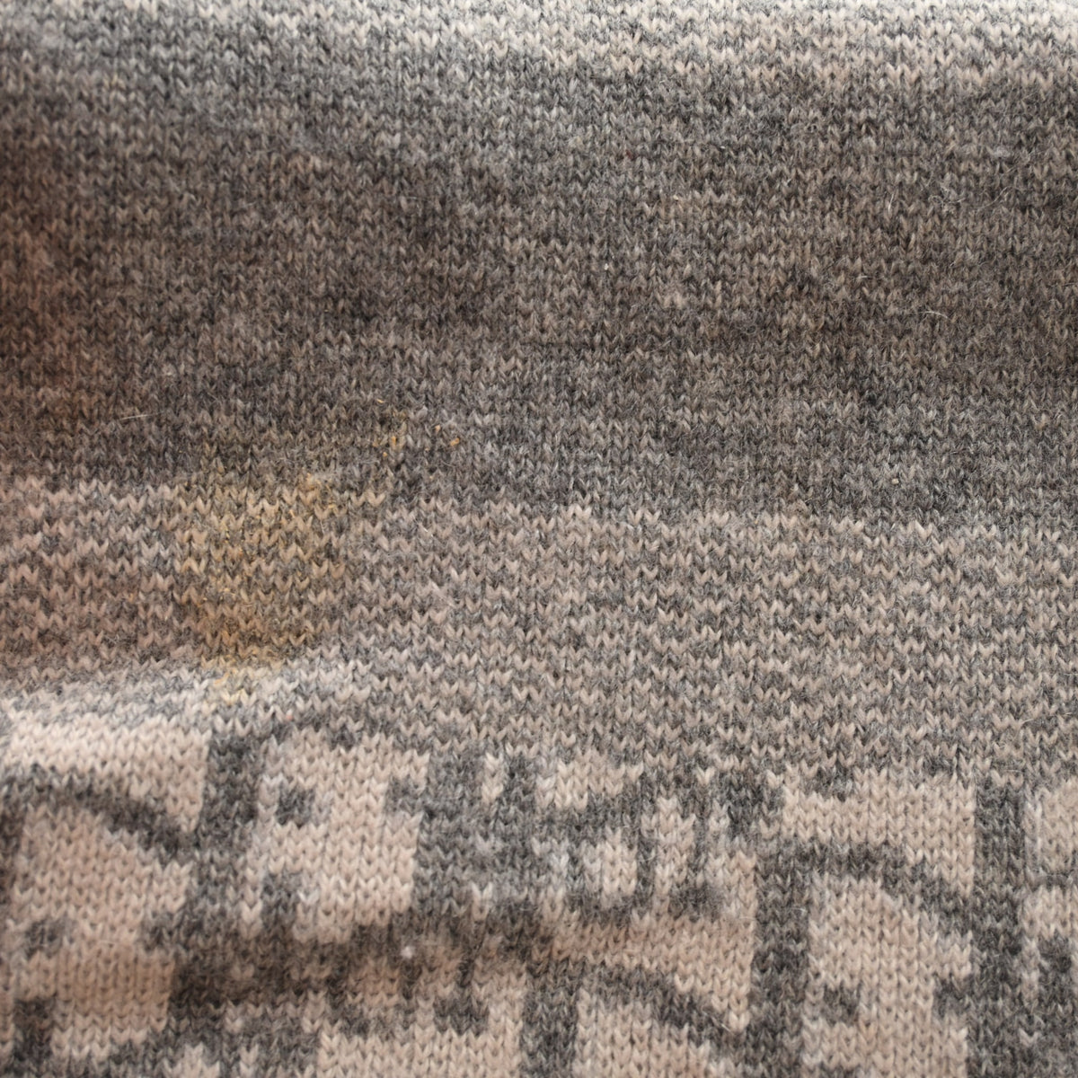 Christian Dior Cashmere Oblique Scarf, photo 7 of 9