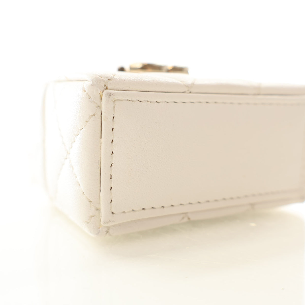 Chanel Lambskin Airpods Pro Case, photo 6 of 15