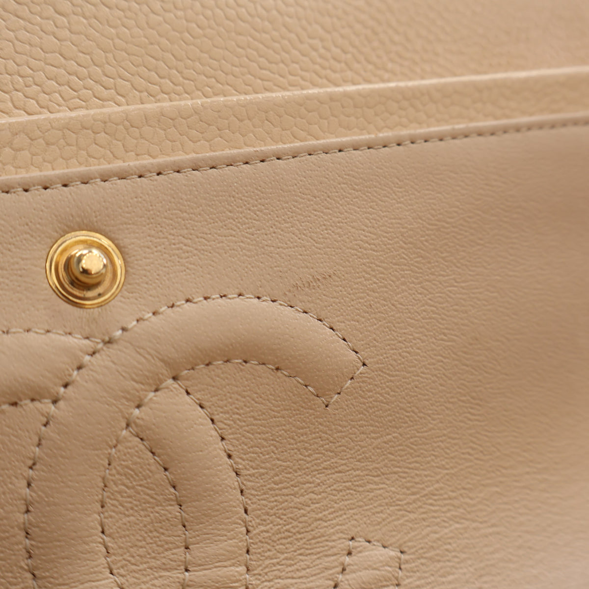 Pre-Owned Chanel Classic Double Flap Medium Caviar Leather Bag, gold embossed logo detail, photo 16 of 20