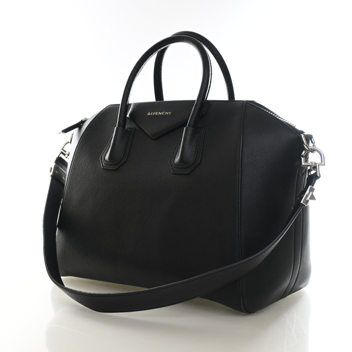 Pre-Owned Givenchy Antigona Medium Goatskin Bag, three-quarter view