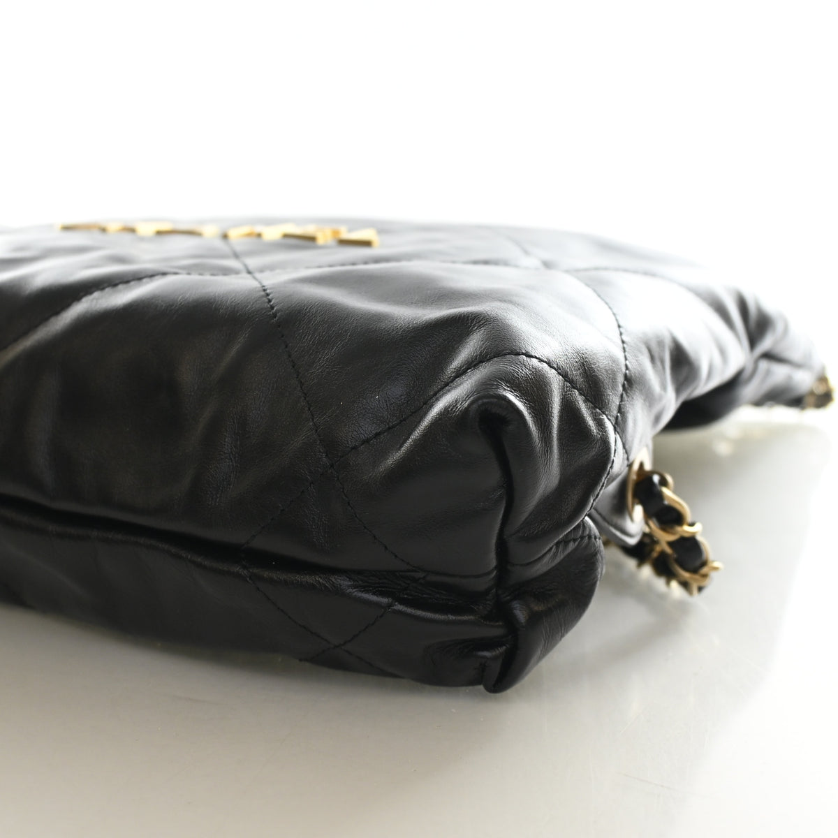 Chanel Shiny Calfskin 22 Backpack, photo 8 of 15