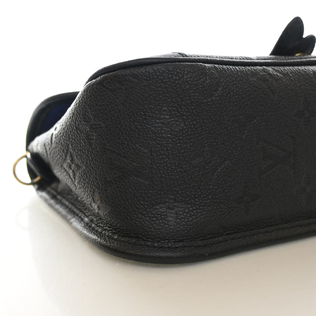 Pre-Owned Louis Vuitton Monogram Empreinte Giant Diane, corner and edge detail
