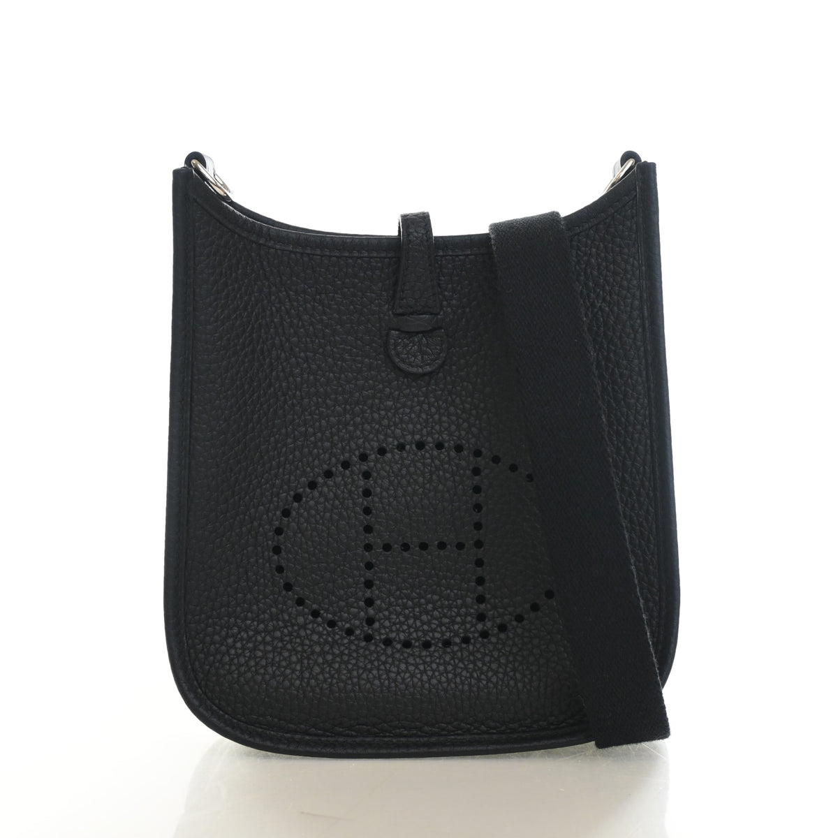 Pre-Owned Hermès Evelyne TPM Noir Clemence Leather 16, front view, photo 15 of 15