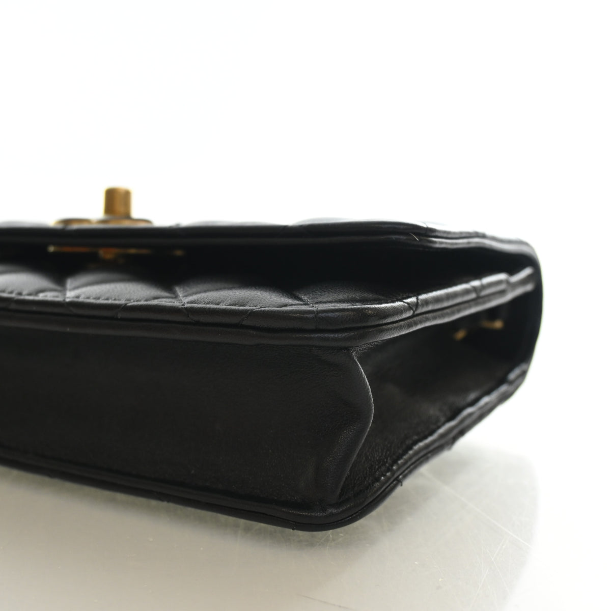 Chanel Lambskin CC Pearl Crush Wallet On Chain (WOC), photo 8 of 16