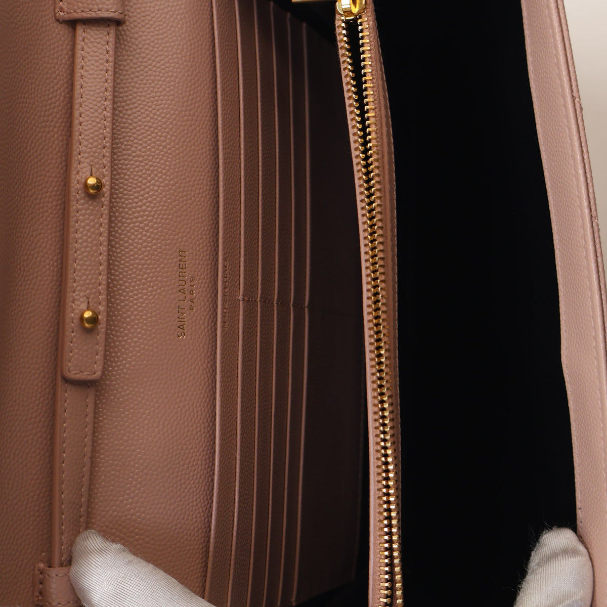 Pre-Owned Saint Laurent Chain Wallet Calfskin Cassandre Envelope, open interior with lining, photo 15 of 19