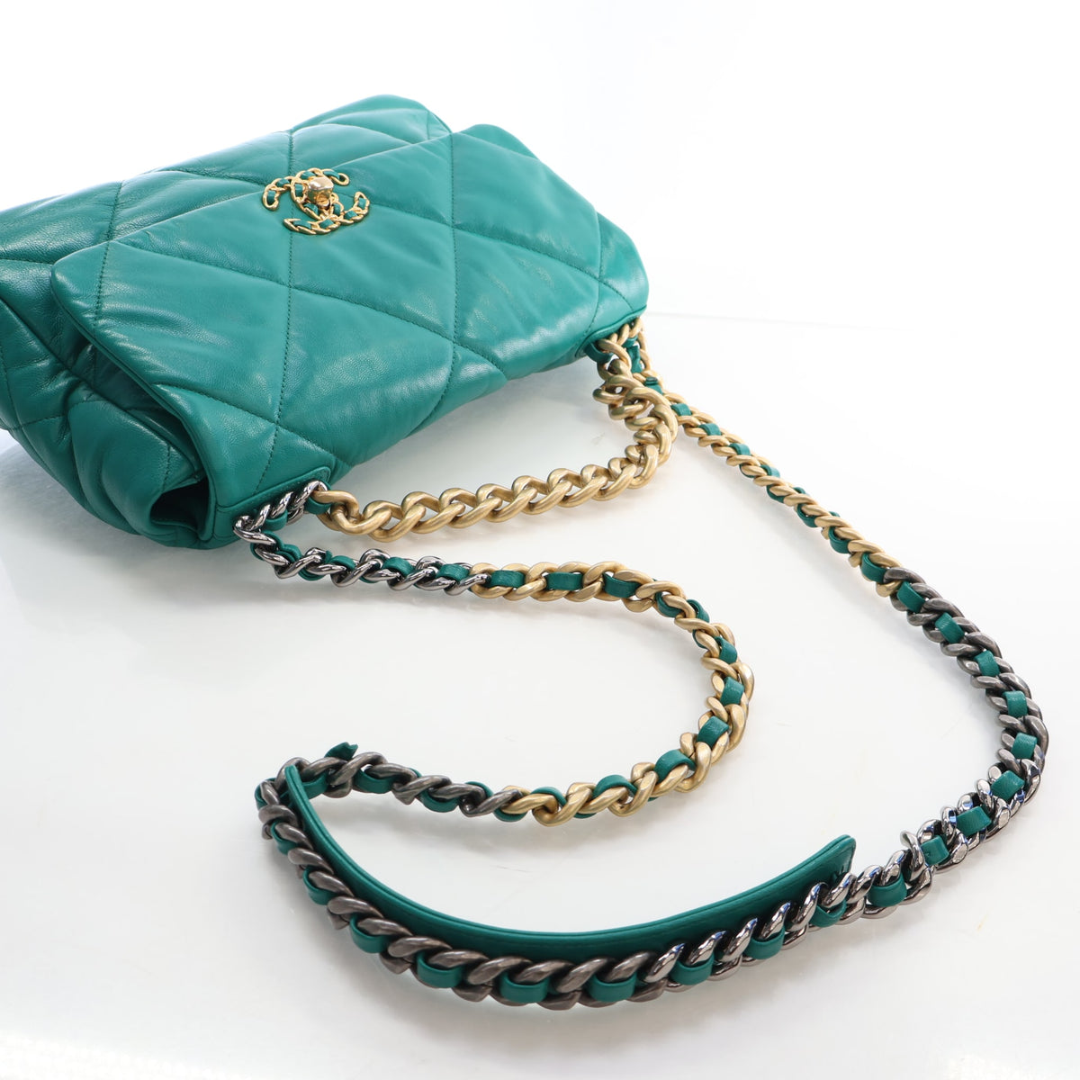 Chanel Large Lambskin 19 Flap Bag, photo 10 of 17