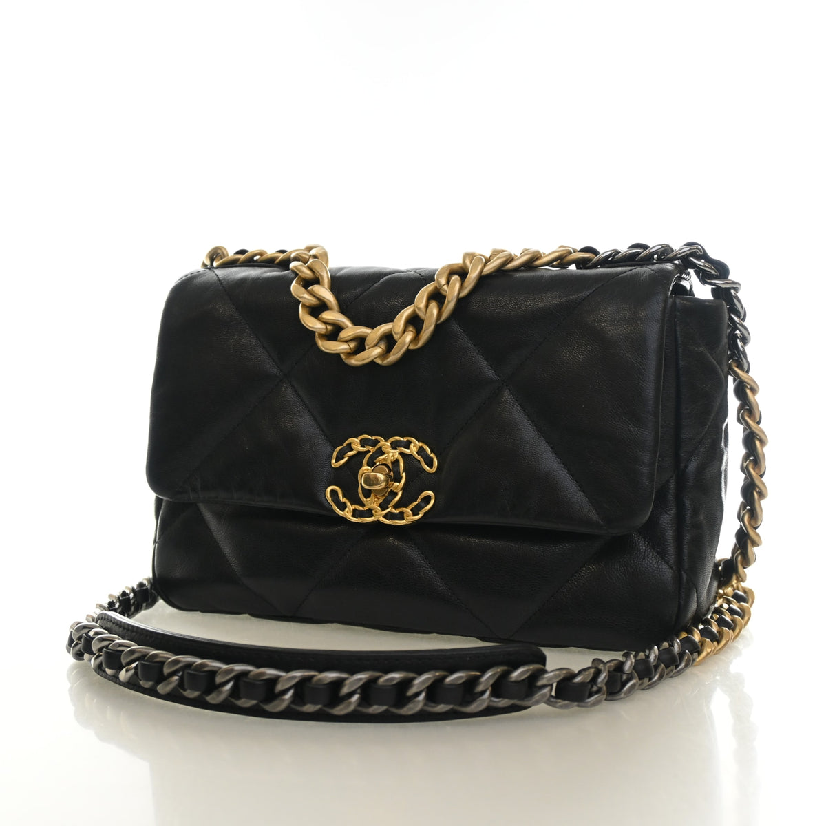 Chanel Medium Lambskin 19 Flap Bag, photo 3 of 14