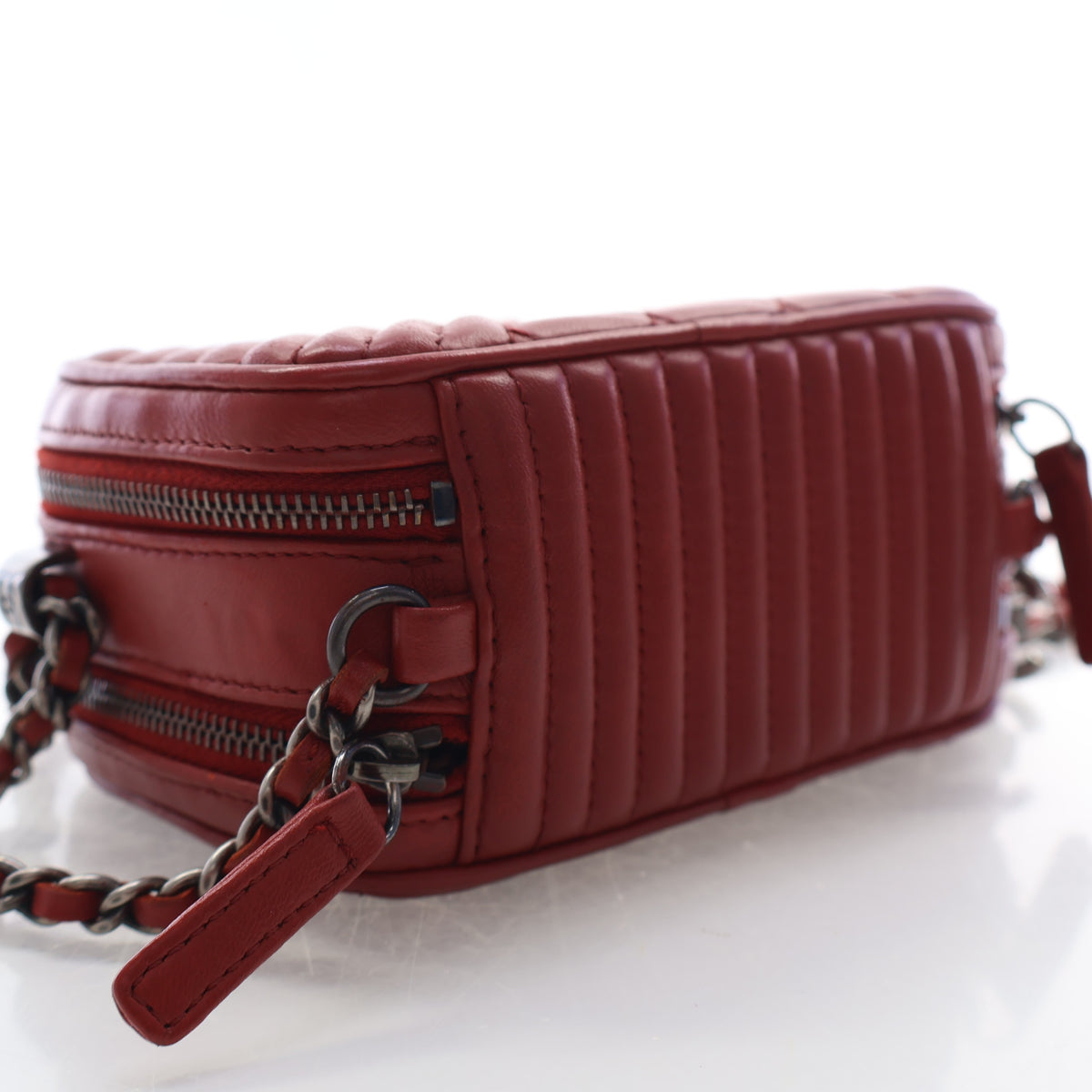 Pre-Owned Chanel Camera Bag Lambskin Coco Boy With Chain, side view