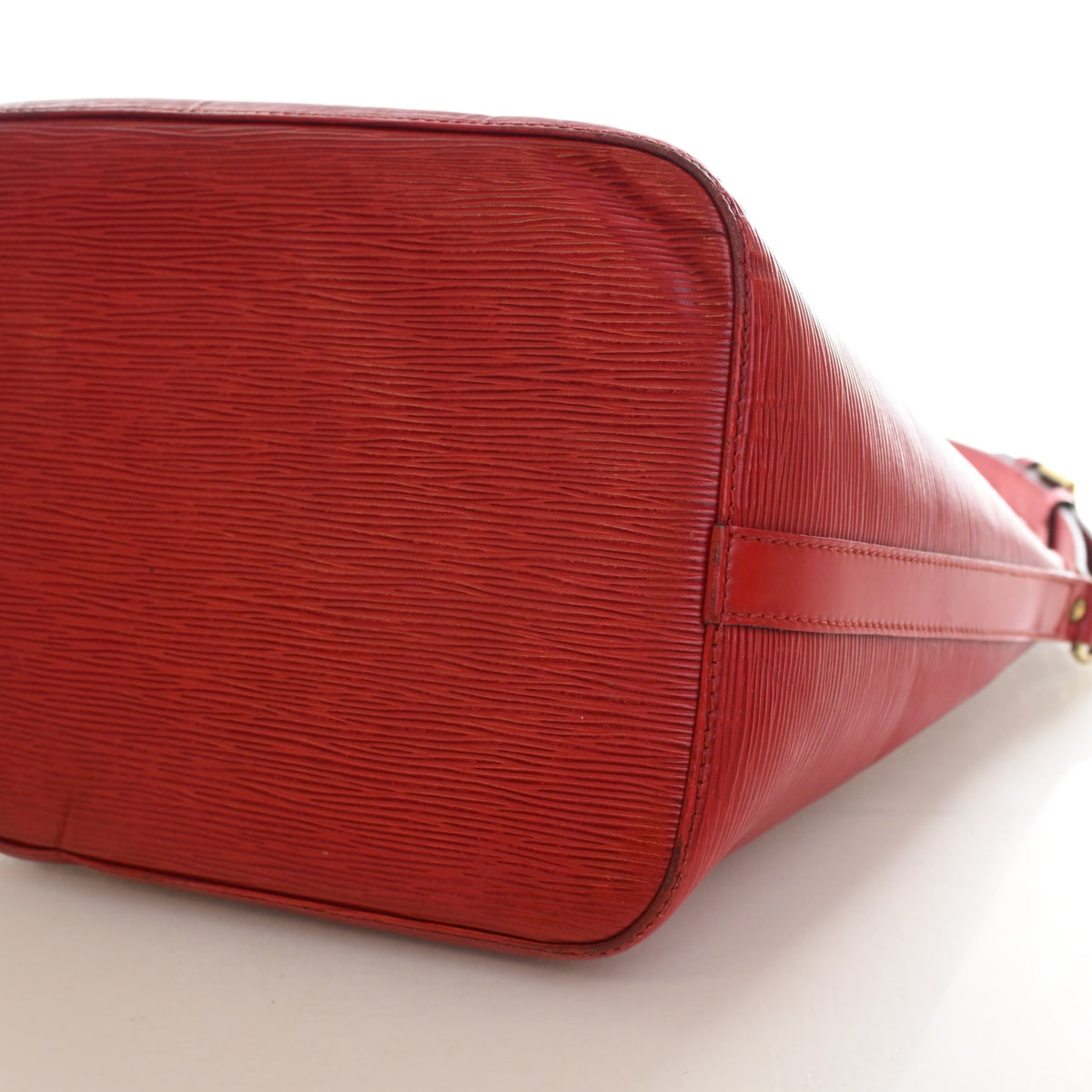 Louis Vuitton Vintage Epi Noe MM, photo 23 of 25