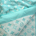 Louis Vuitton Monogram Clas...