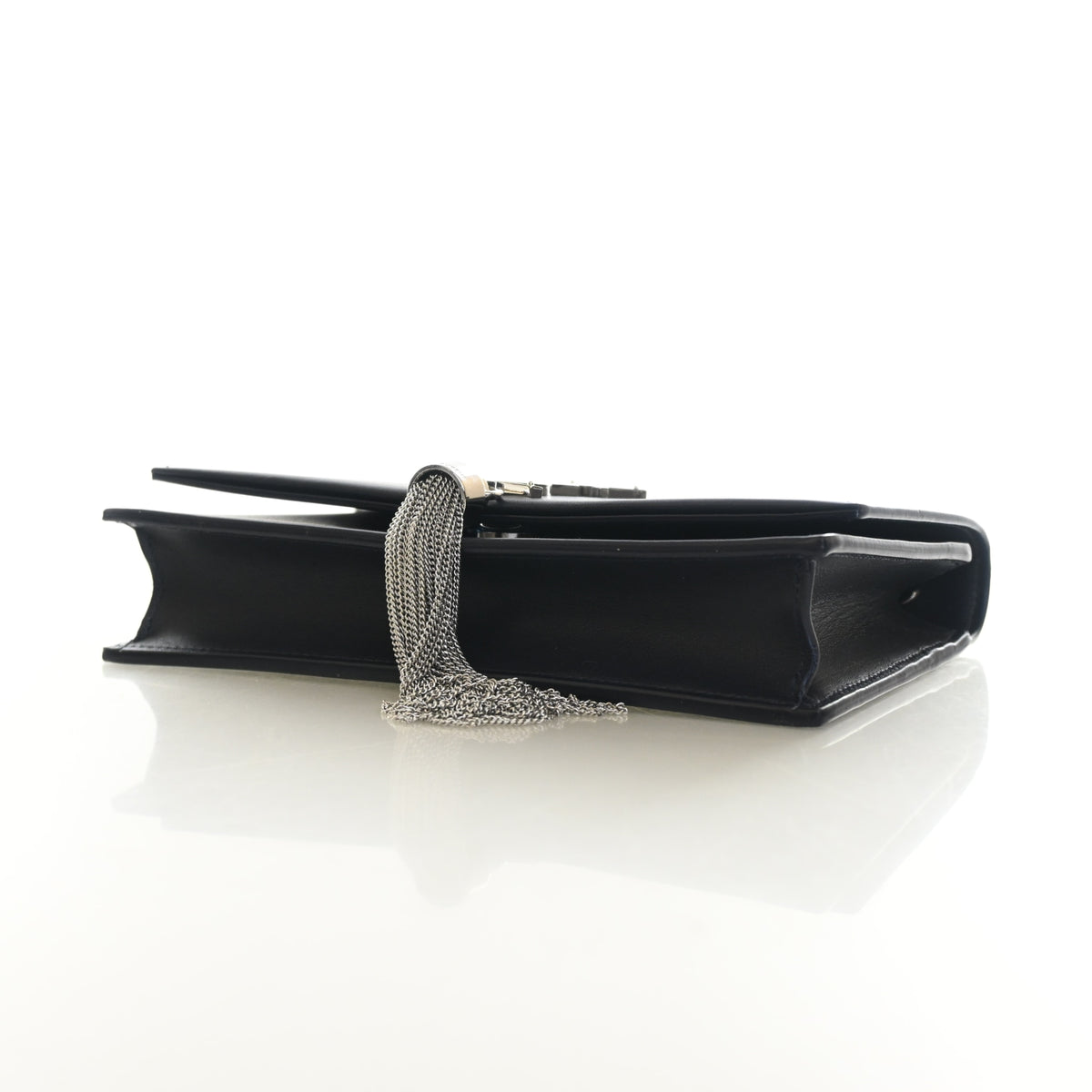 Pre-Owned Valentino Wallet Calfskin Rockstud Zippy, side profile, photo 14 of 14