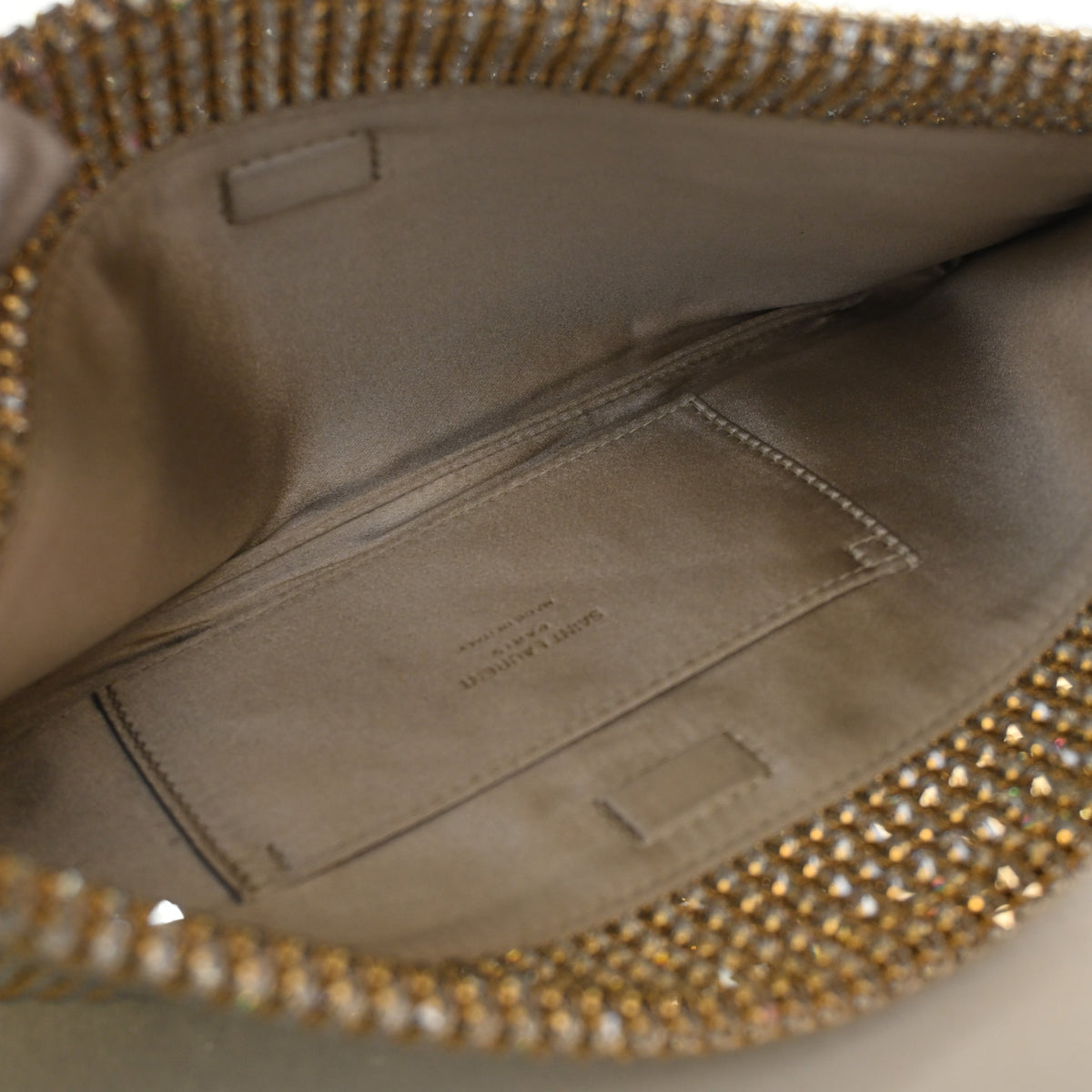 Pre-Owned Saint Laurent Baguette Small Crystal Mesh Suzanne, open interior with lining