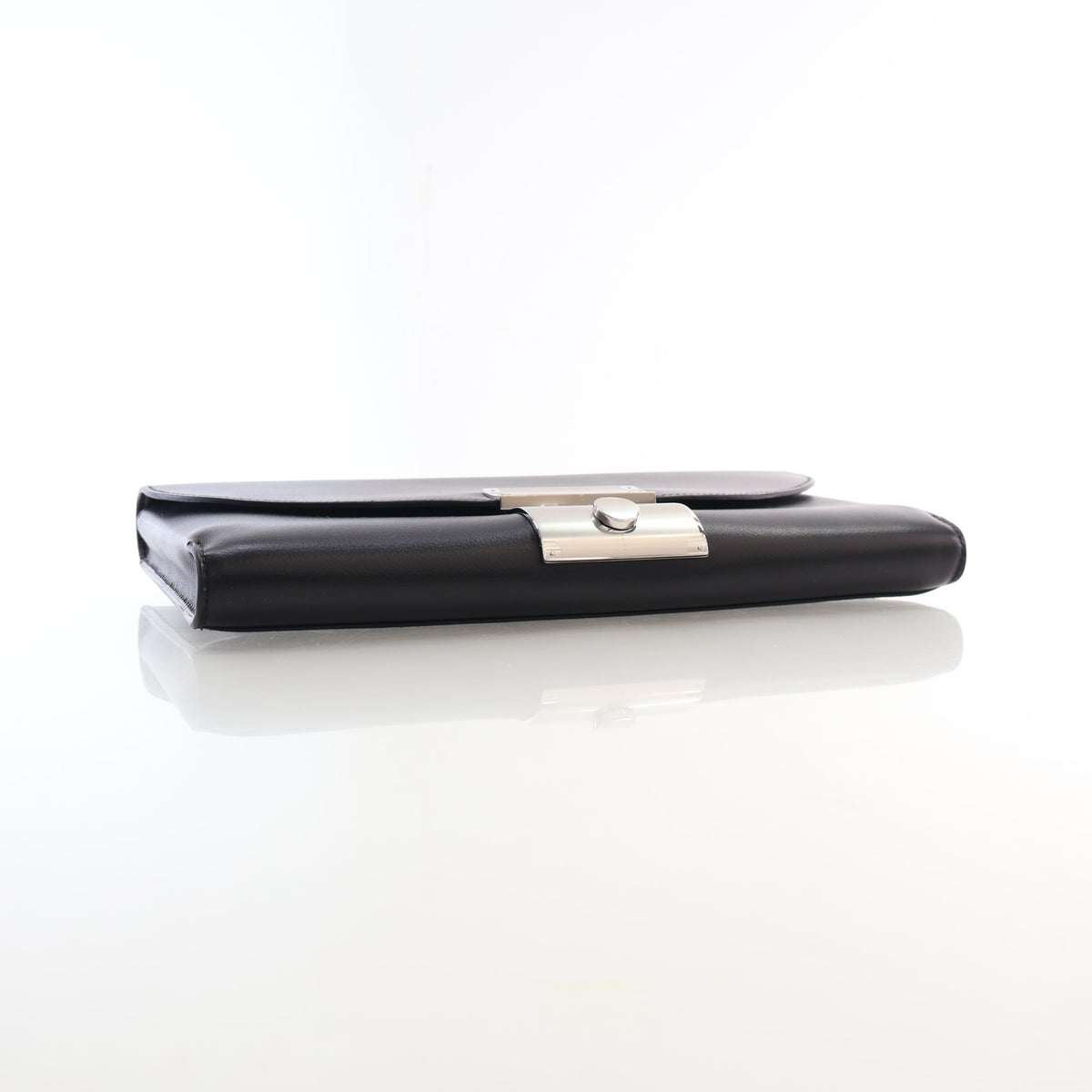Pre-Owned Hermès Noir Evergrain Leather Depechette Pouch, side profile