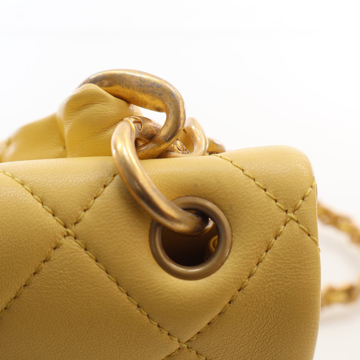 Pre-Owned Chanel Flap Bag Lambskin CC, gold hardware
