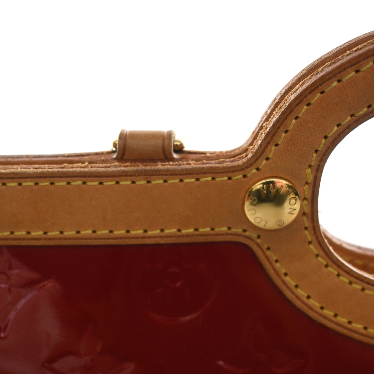Pre-Owned Louis Vuitton Monogram Vernis Roxbury, gold hardware close-up