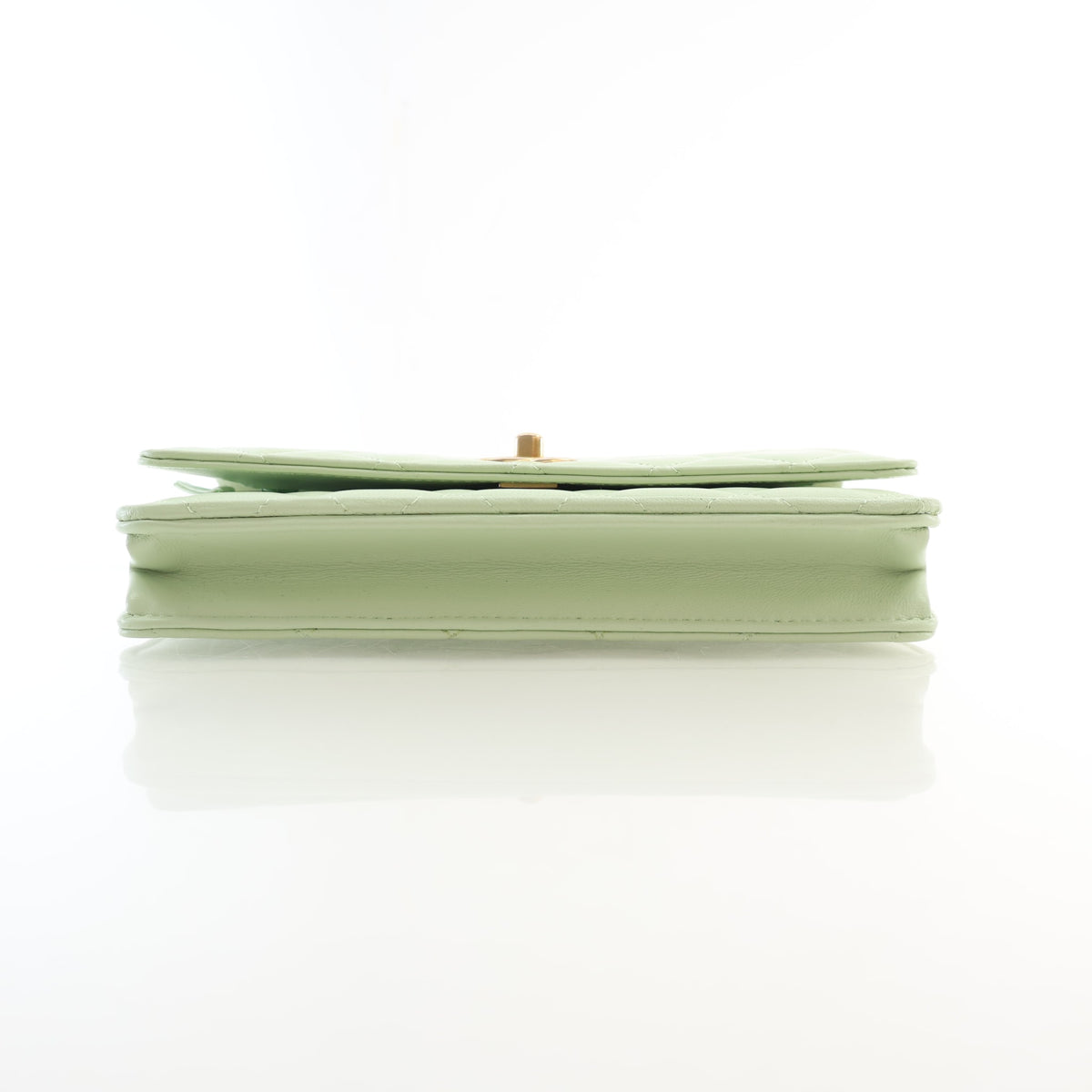 Pre-Owned Chanel Wallet On Chain Lambskin Pearl Crush WOC, side profile, photo 9 of 16