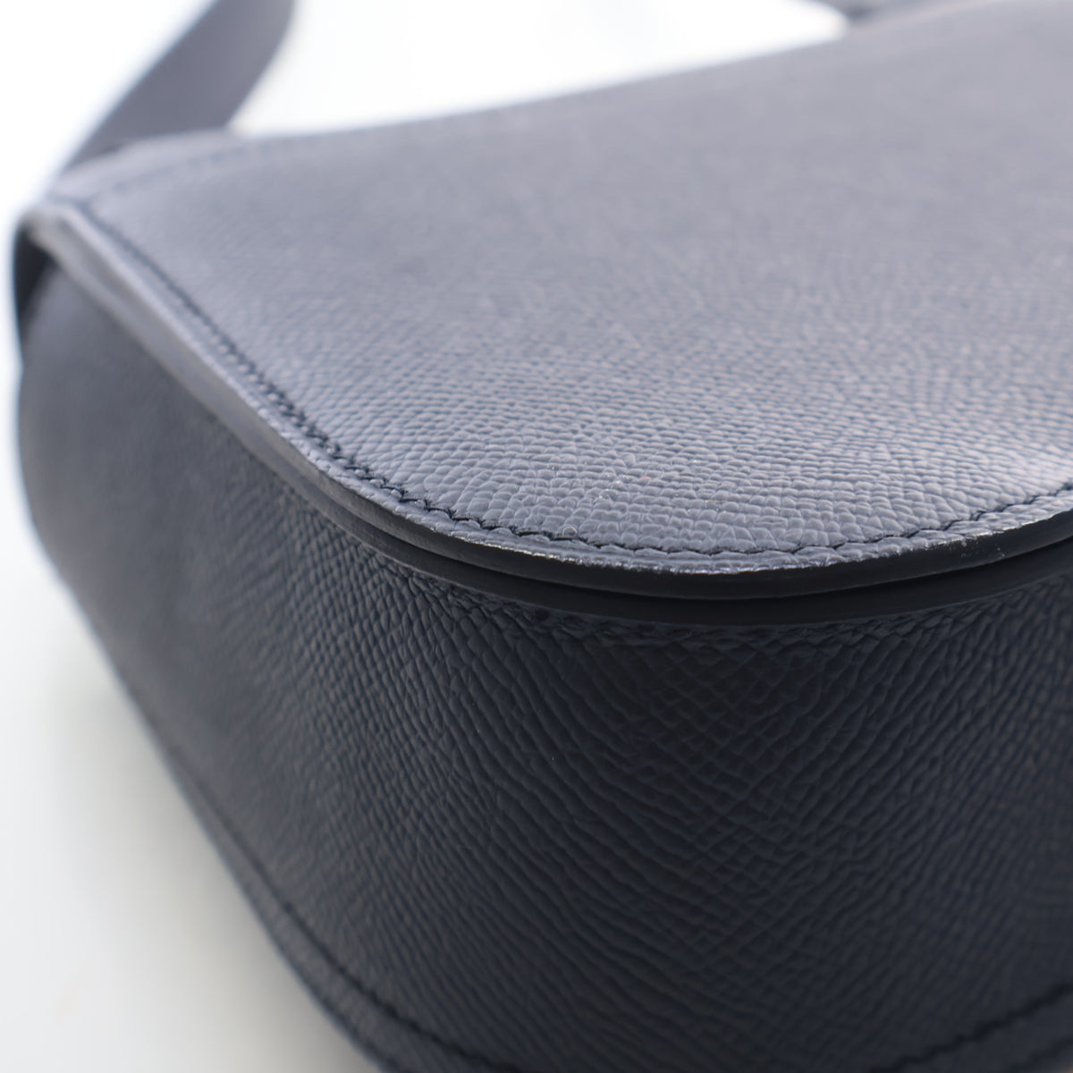 Pre-Owned Hermès Mini Bleu Indigo Epsom Leather Della Cavalleria, base and feet view, photo 13 of 17