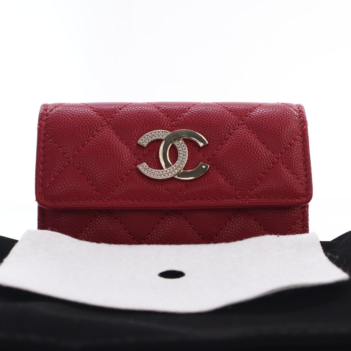 Pre-Owned Chanel Wallet Caviar Leather Flap, open front