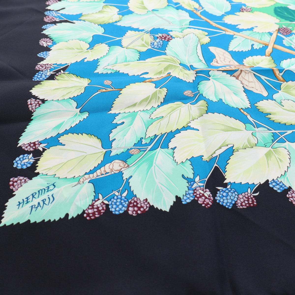 HERMES l'arbre de Soie Silk Scarf, photo 4 of 9