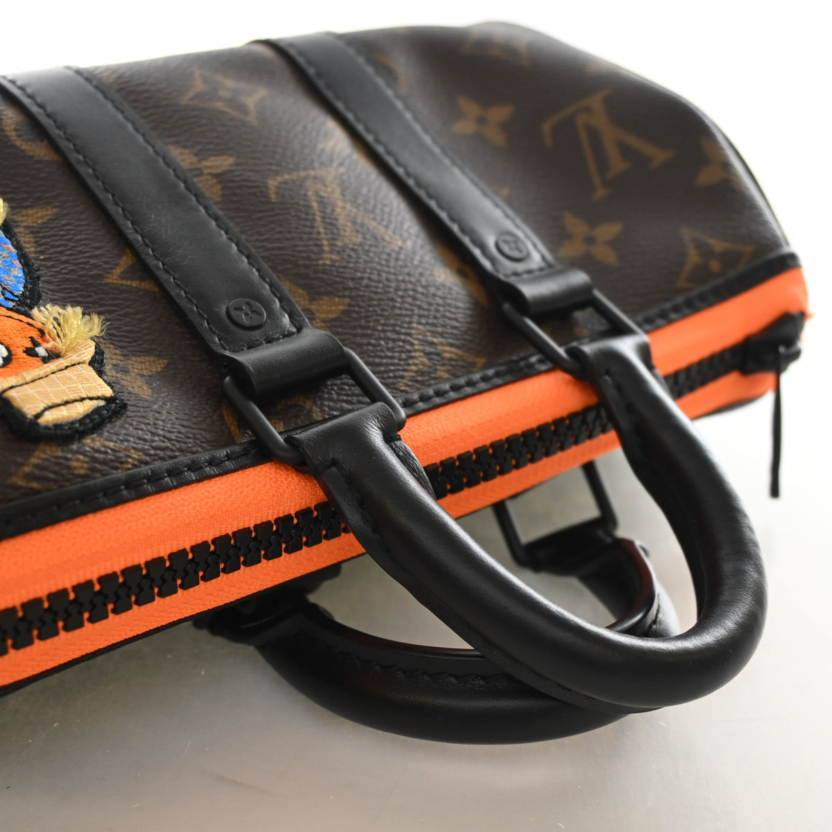 Louis Vuitton Monogram Zoom With Friends Keepall XS, photo 9 of 12