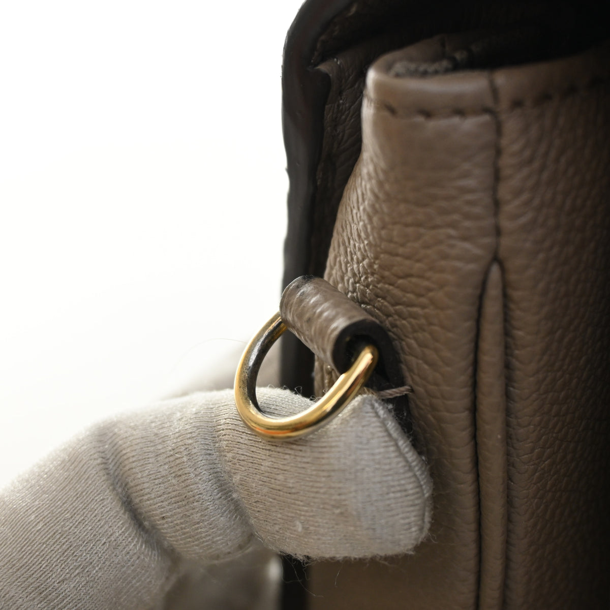 Louis Vuitton Monogram Empreinte Pochette Metis, photo 12 of 15