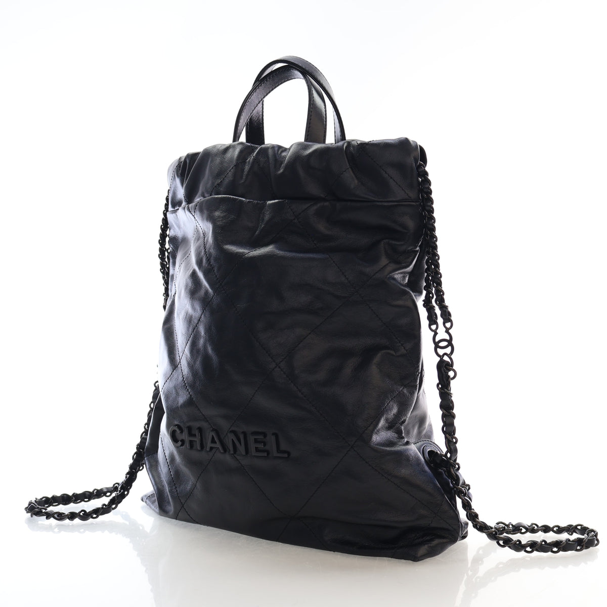 Pre-Owned Chanel Backpack 22 Shiny Calfskin, front view, photo 3 of 17