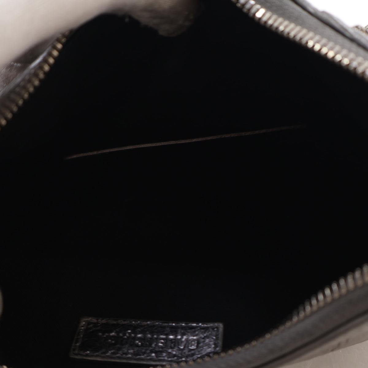 Pre-Owned Balenciaga XS Arena Lambskin Le Cagole, open interior with lining