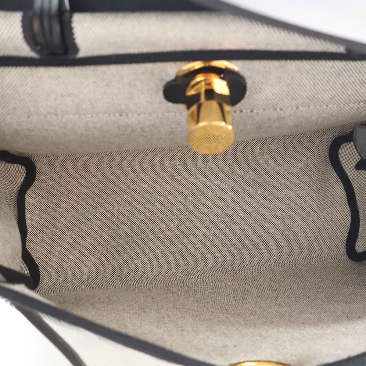 Hermes Noir Vache Hunter Herbag Zip 31, photo 14 of 17
