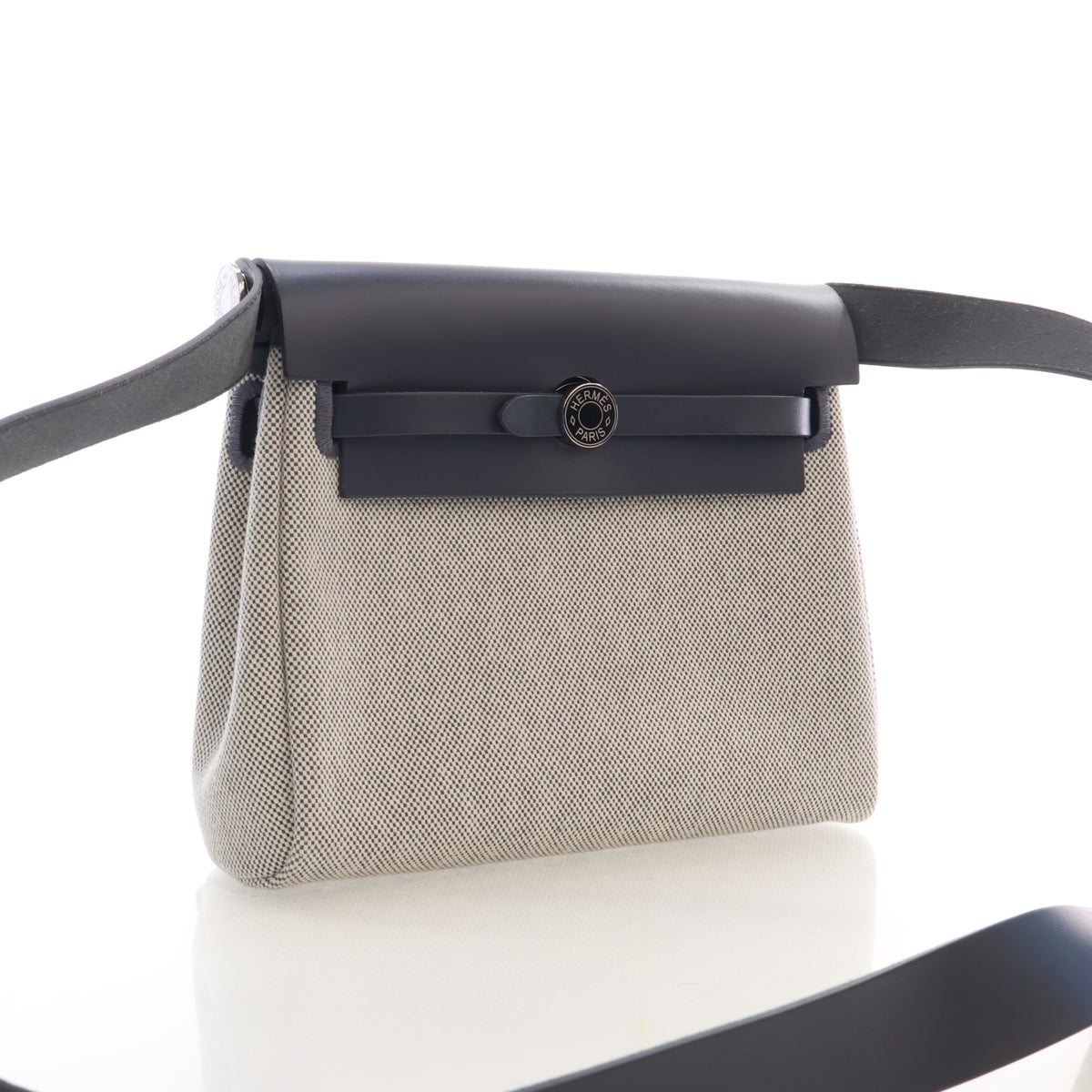 Pre-Owned Hermès Herbag Mini Ardoise Toile Zip 20, side profile, authenticated at Luxe Du Jour