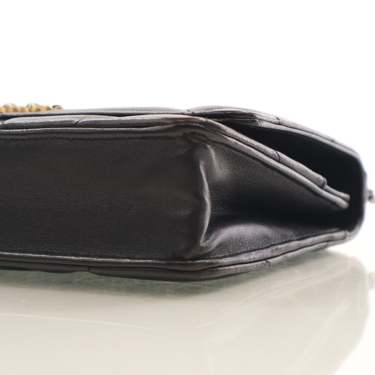Chanel Lambskin Wallet On Chain (WOC), photo 8 of 17