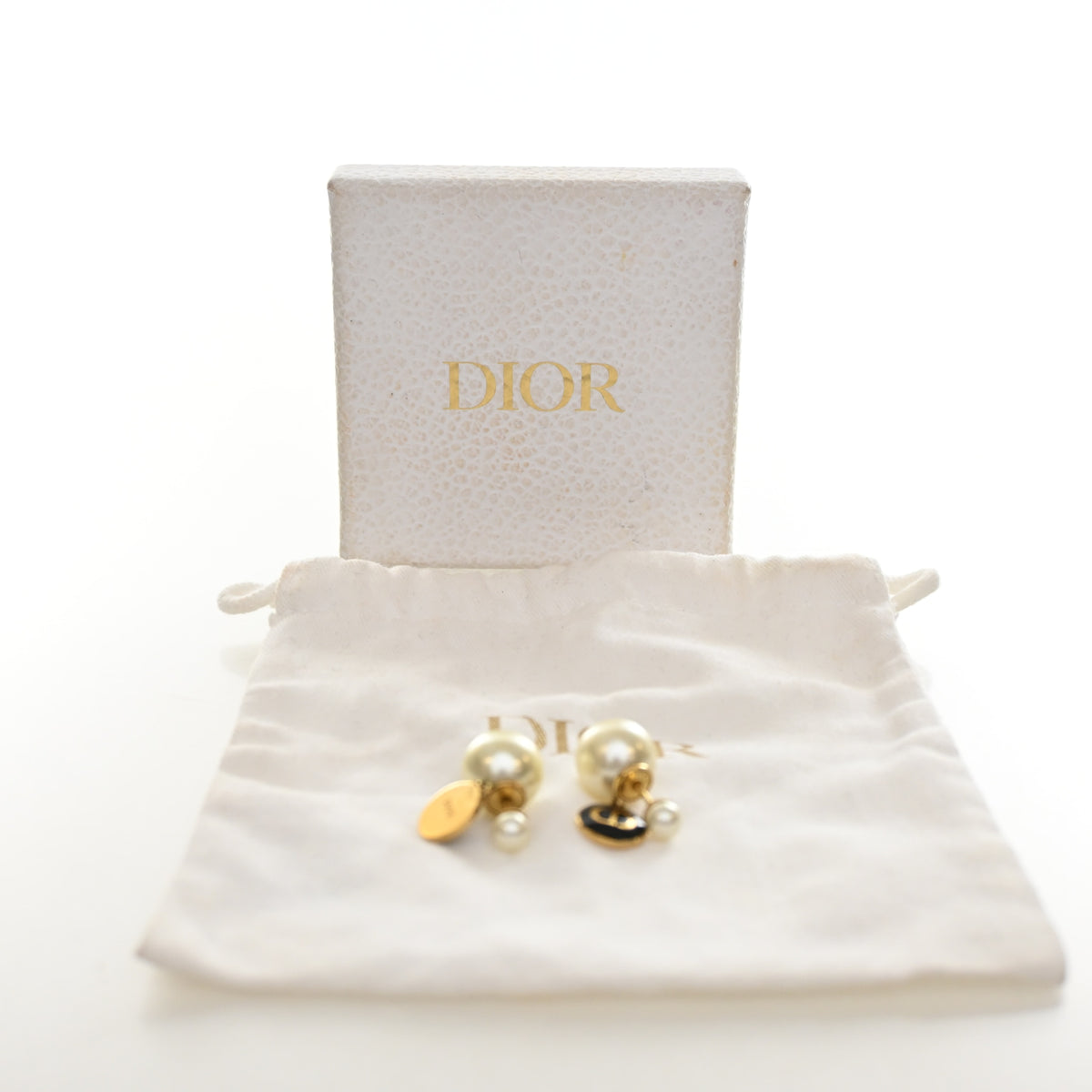 Pre-Owned Christian Dior Pearl Tribales Pearl Earrings, with included accessories