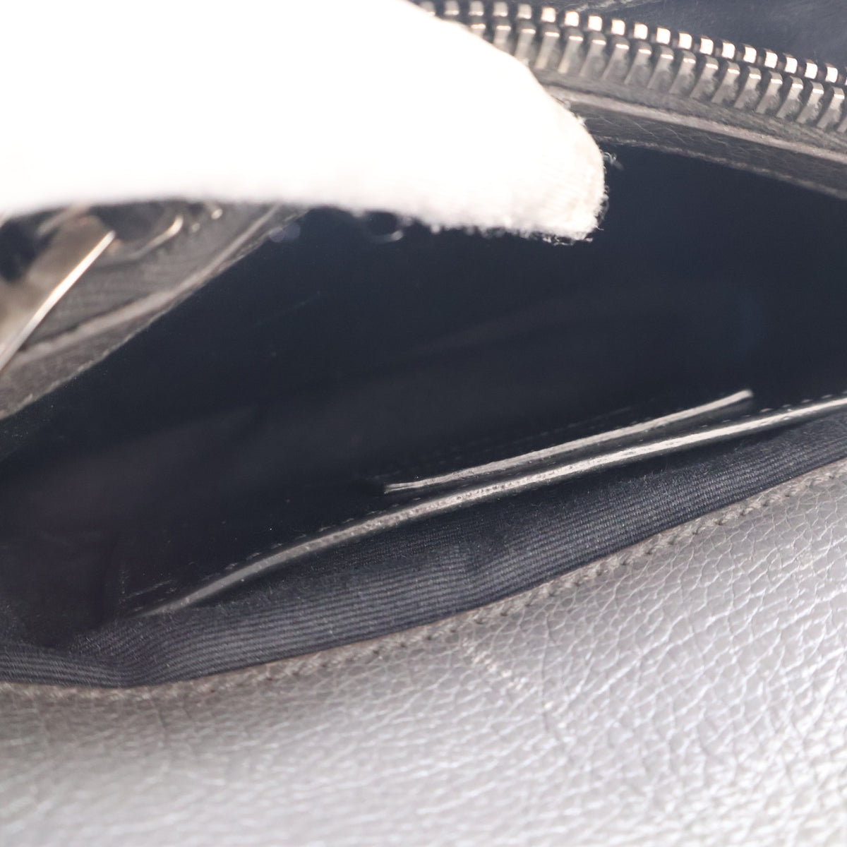Saint Laurent Medium Calfskin Chevron College Bag, photo 18 of 19
