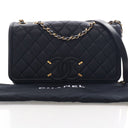 Chanel Medium Caviar Filigr...