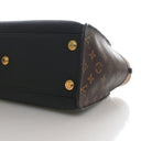 Louis Vuitton Calfskin On M...