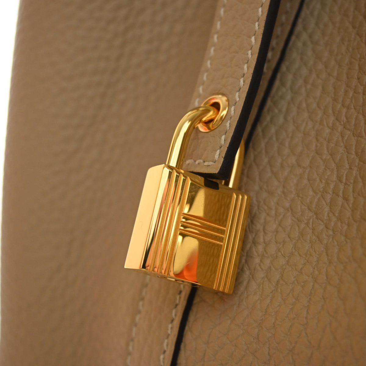 Hermes Trench Clemence Picotin 18, photo 4 of 14