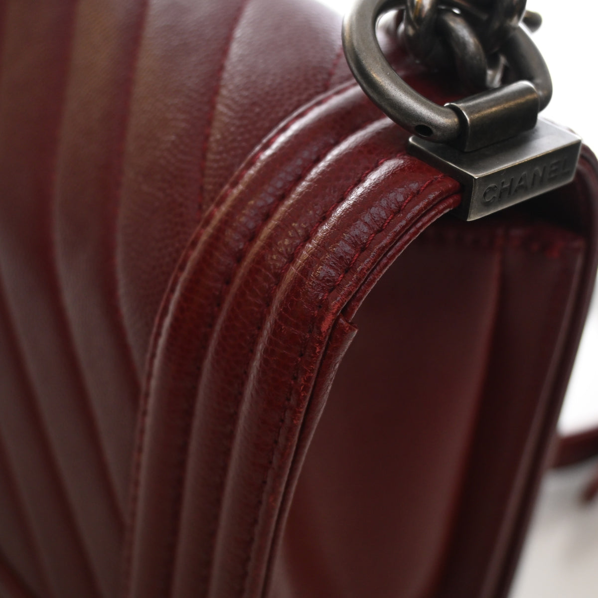 Chanel Medium Caviar Boy Bag, photo 7 of 21