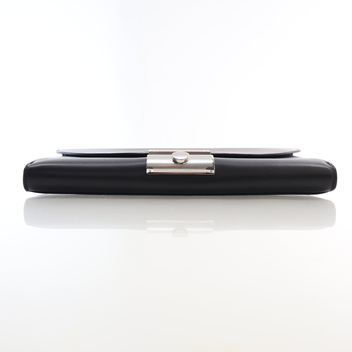 Pre-Owned Hermès Noir Evergrain Leather Depechette Pouch, side profile, photo 9 of 17