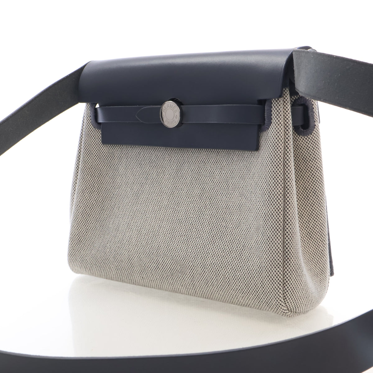 Pre-Owned Hermès Herbag Mini Ardoise Toile Zip 20, side profile