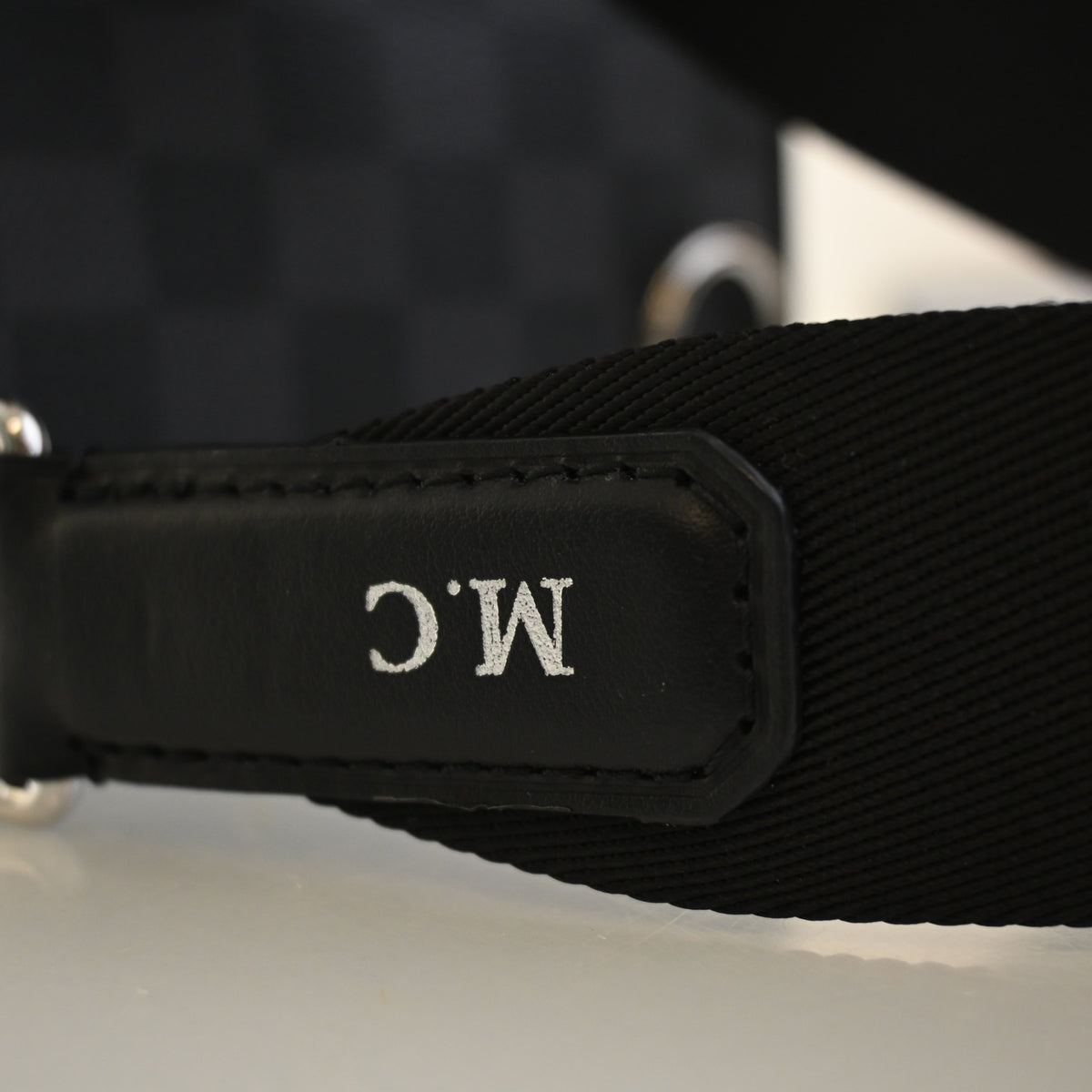 Pre-Owned Louis Vuitton PM Damier Graphite Avenue Sling Bag, interior label and date code