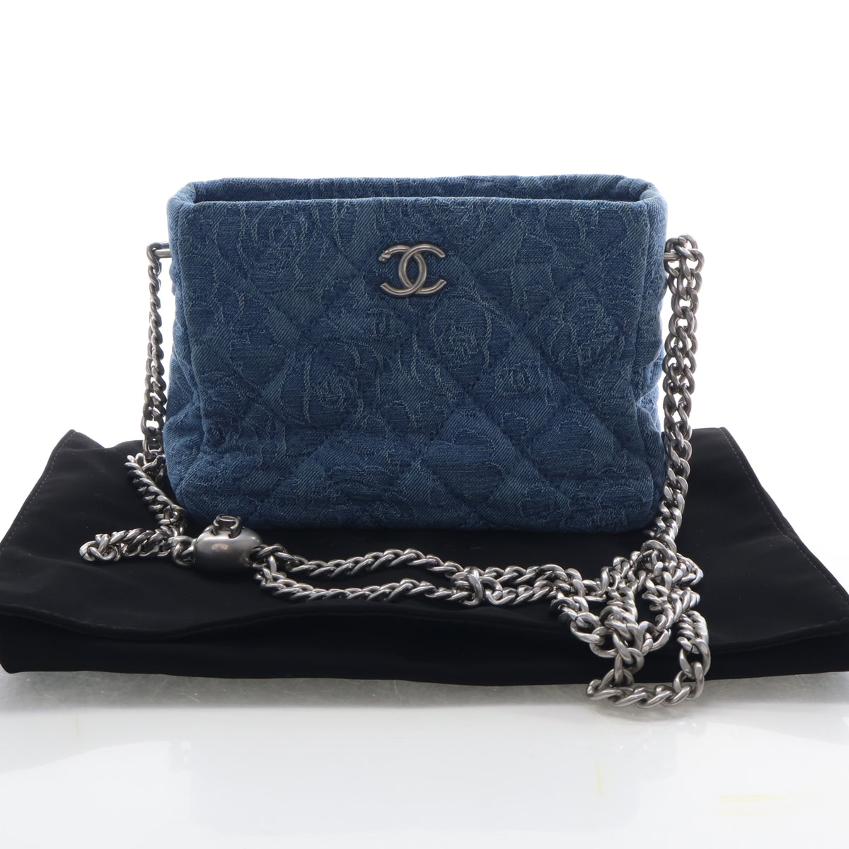 Pre-Owned Chanel Hobo Denim Sweetheart Crush, front view, photo 17 of 17