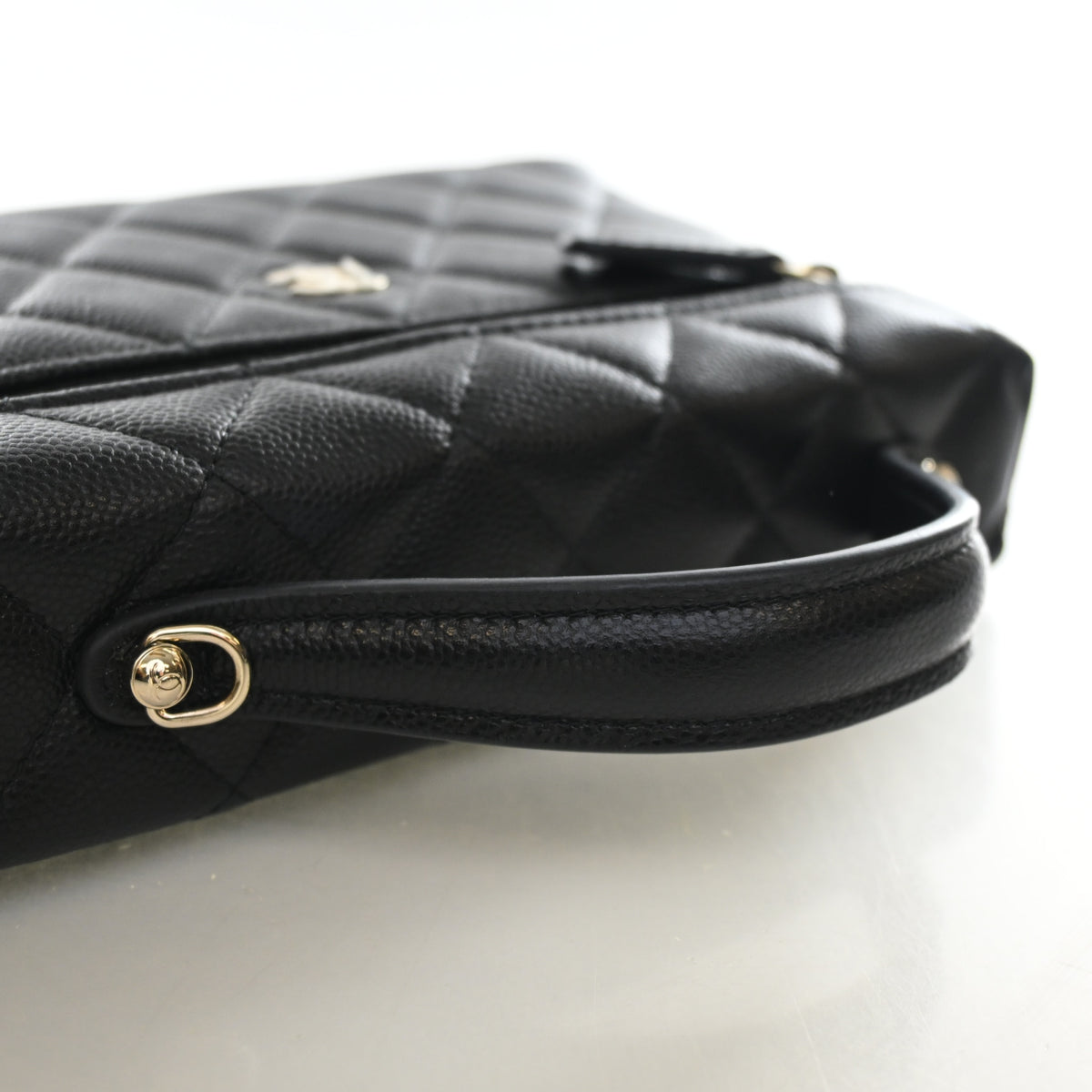 Chanel Small Caviar Slim Vanity Top Handle With Chain, photo 10 of 17