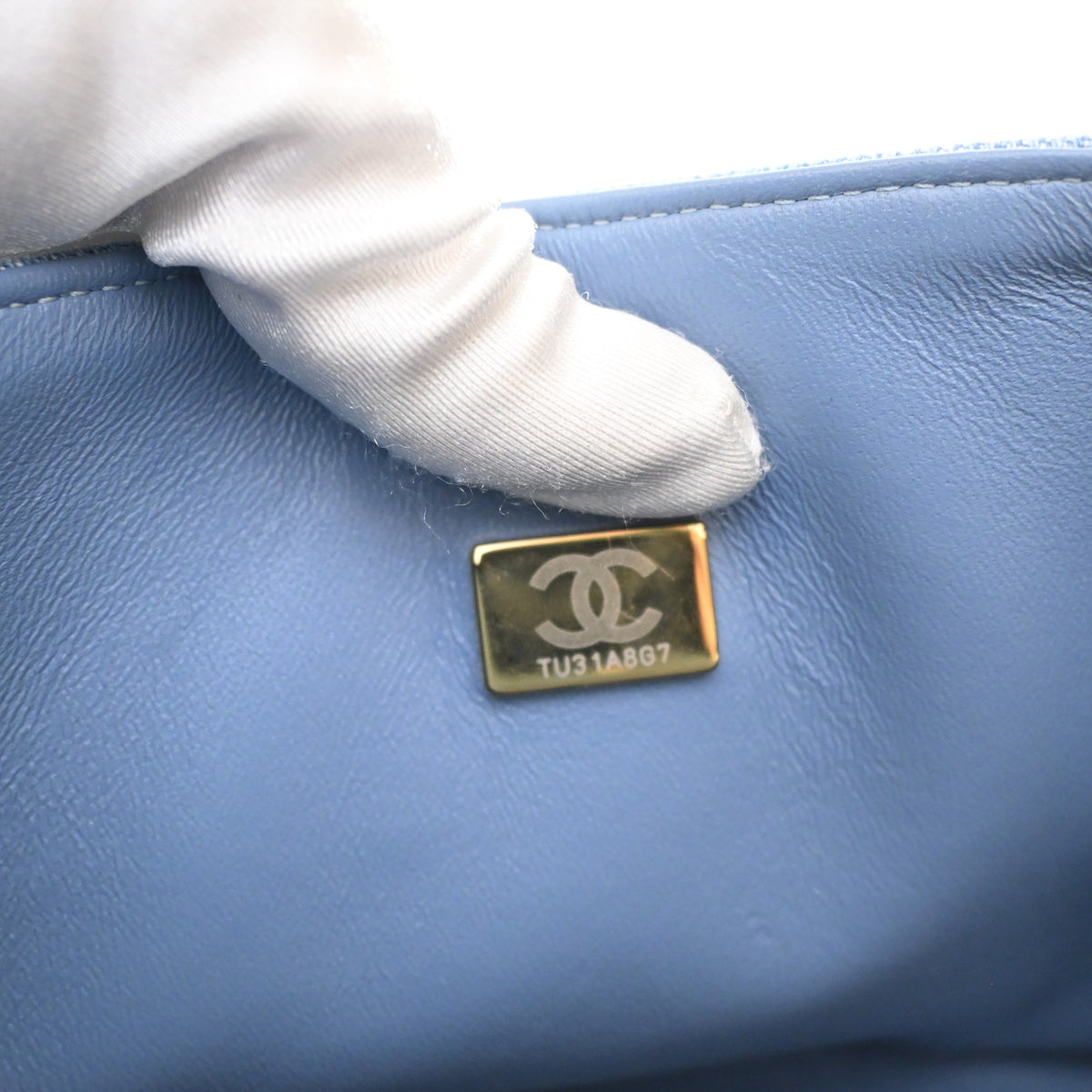 Chanel Medium Denim Classic Double Flap Bag, photo 13 of 17