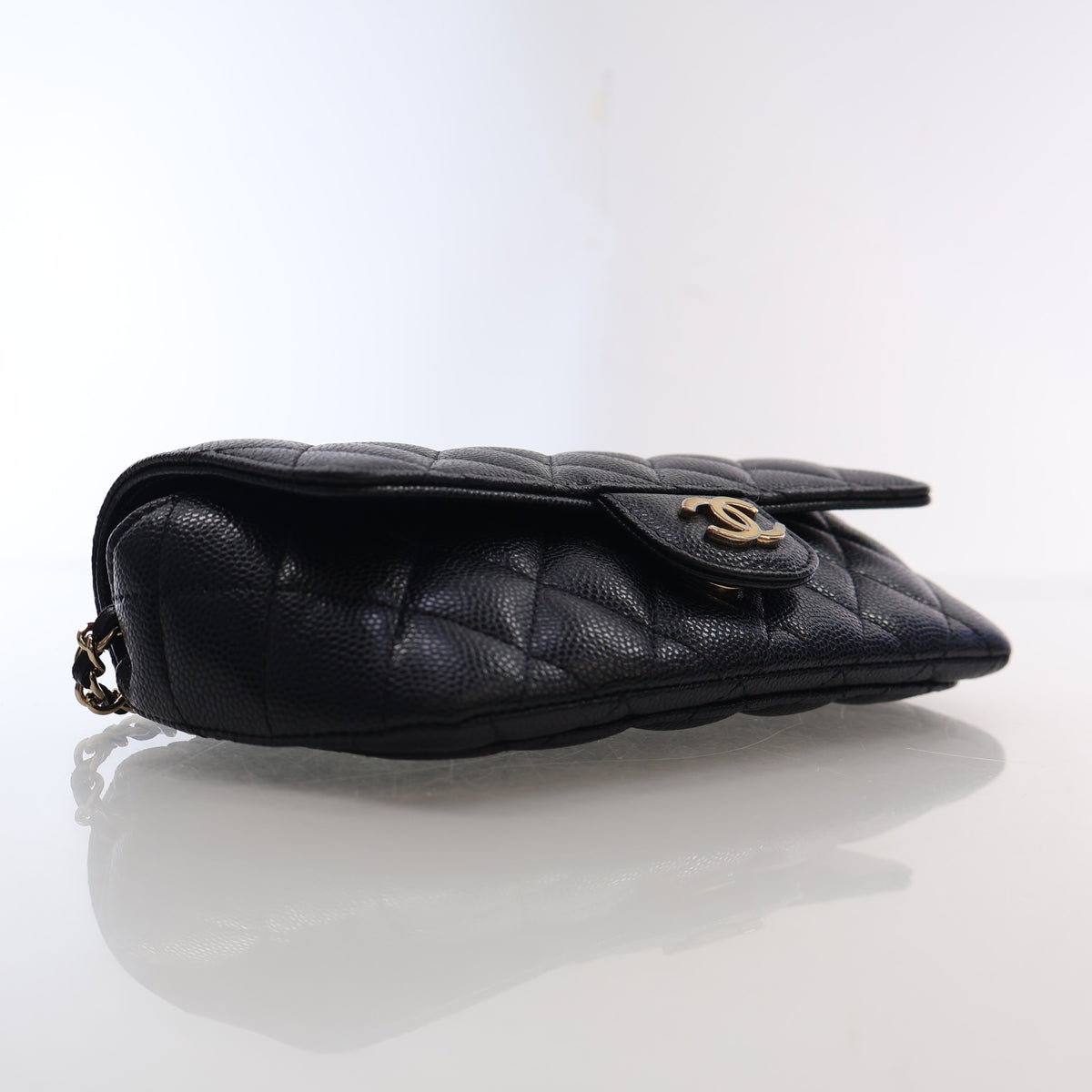 Pre-Owned Chanel Sunglasses Caviar Leather Case With Chain, side profile