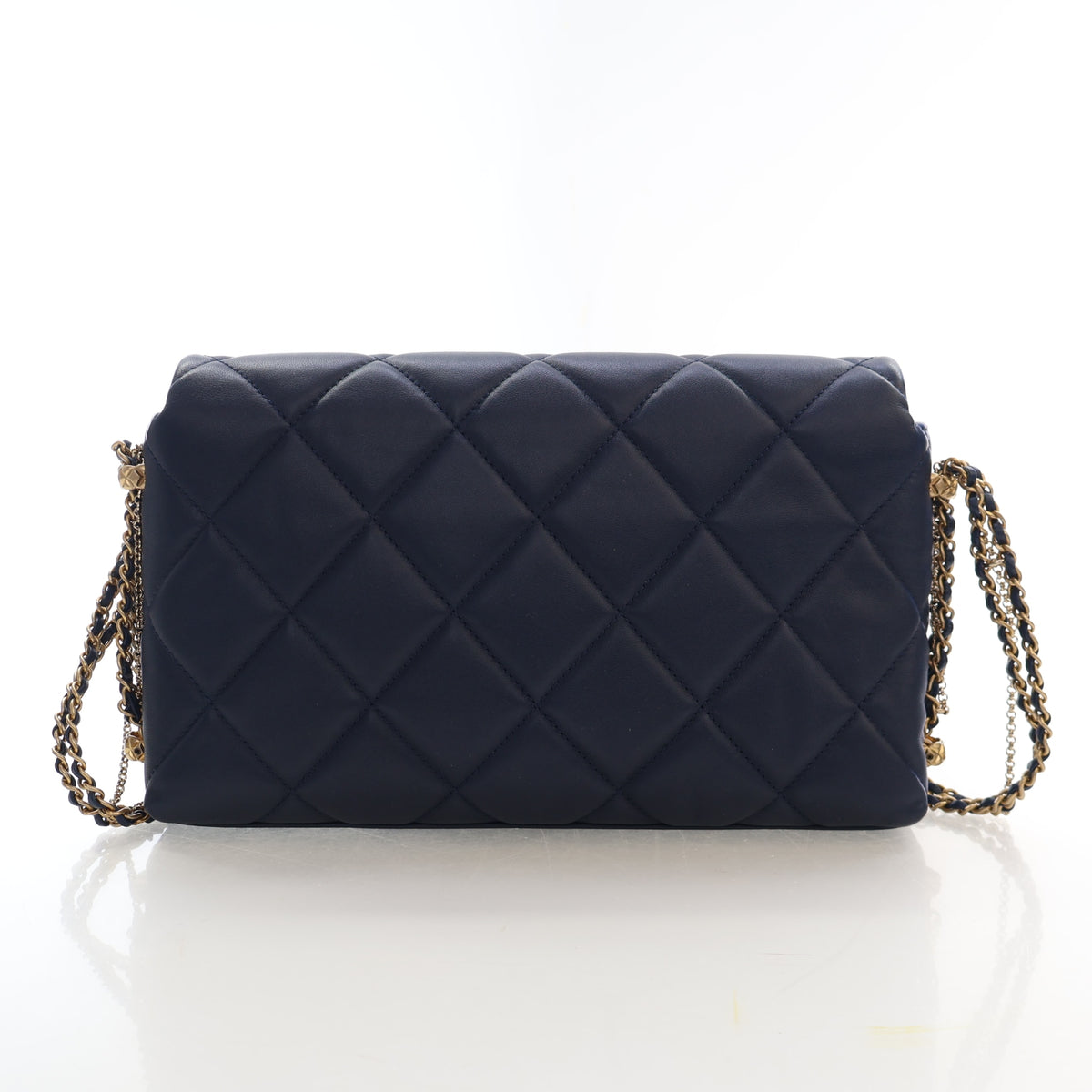 Pre-Owned Chanel Flap Bag Medium Lambskin Chain, front view, photo 13 of 19