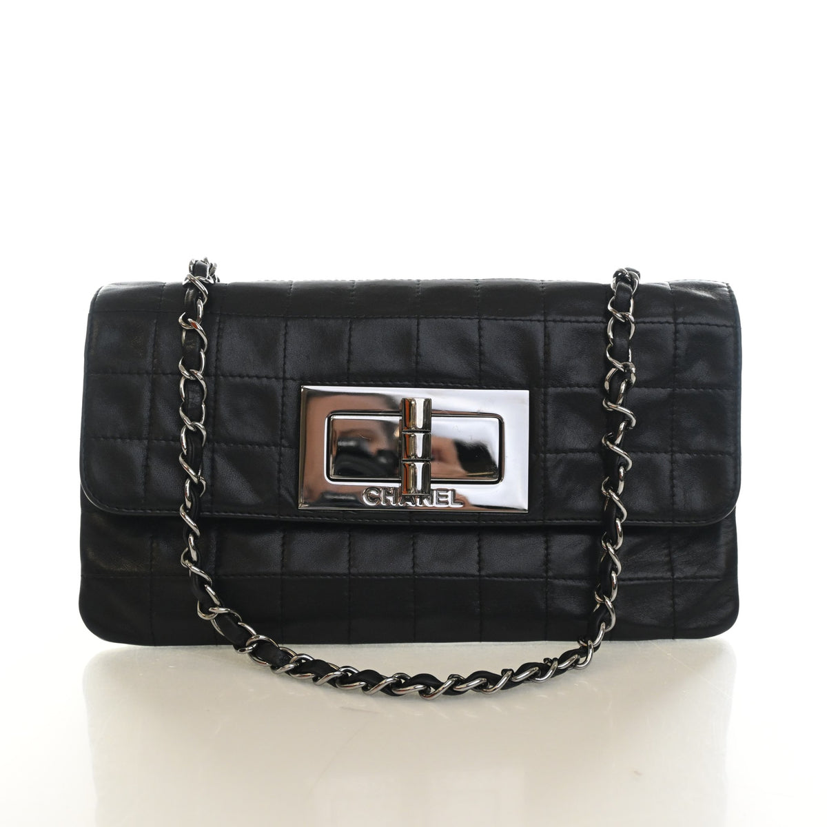 Chanel Vintage Lambskin Reissue Clutch, photo 1 of 16