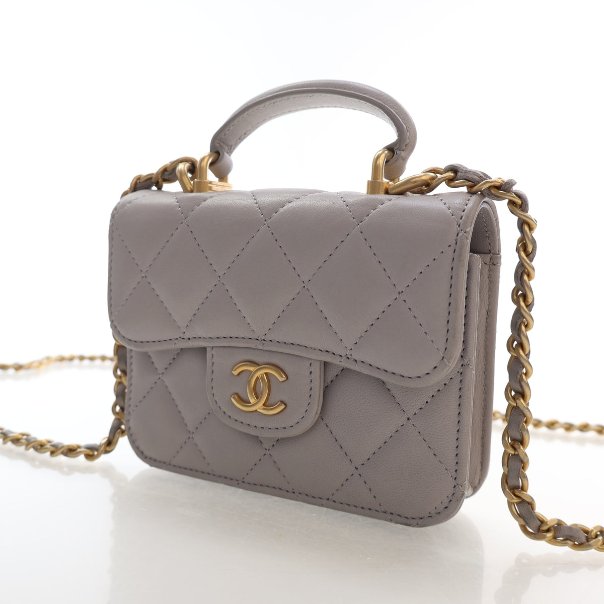 Chanel Mini Lambskin Pouch on Chain, photo 3 of 19