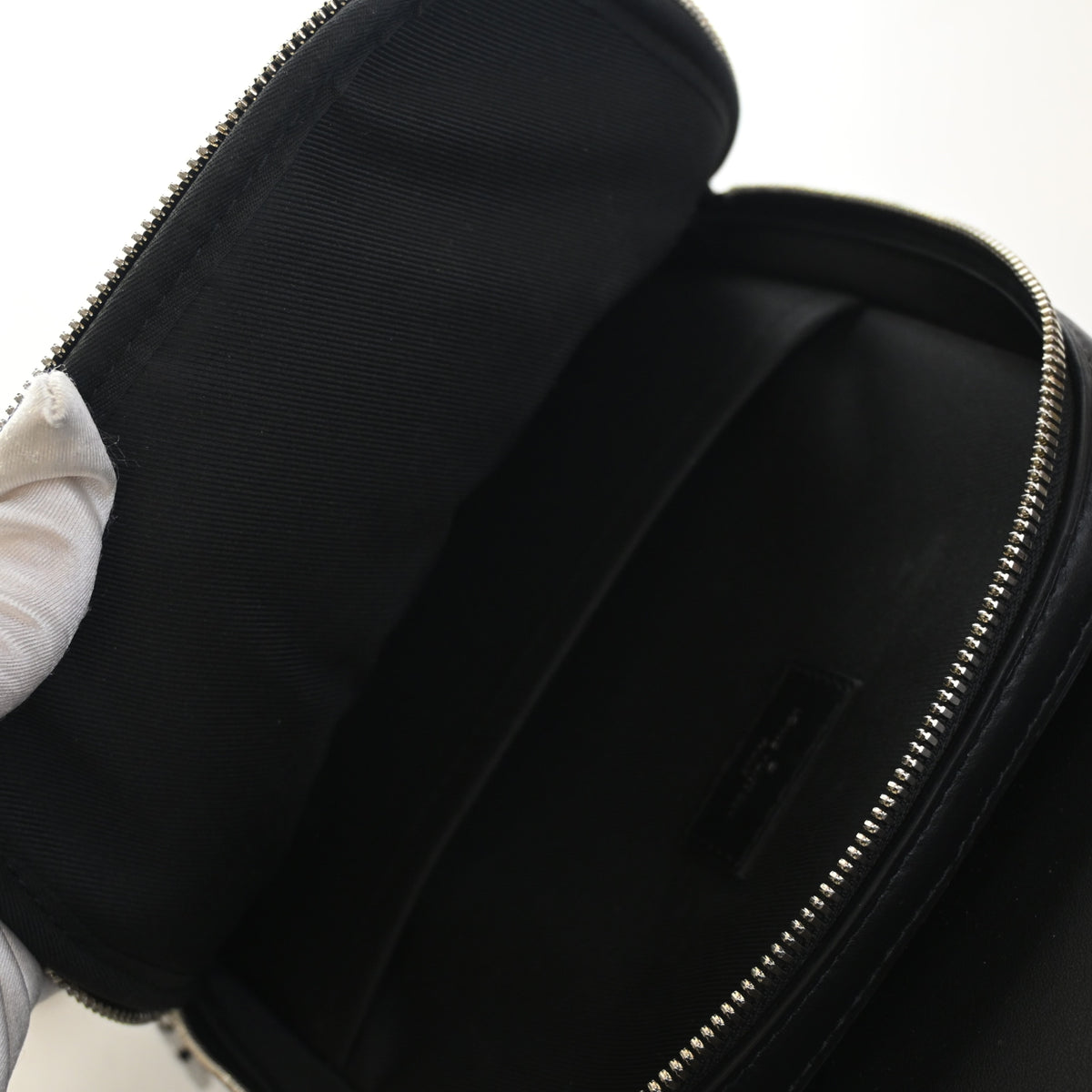 Pre-Owned Louis Vuitton PM Damier Graphite Avenue Sling Bag, open interior with lining