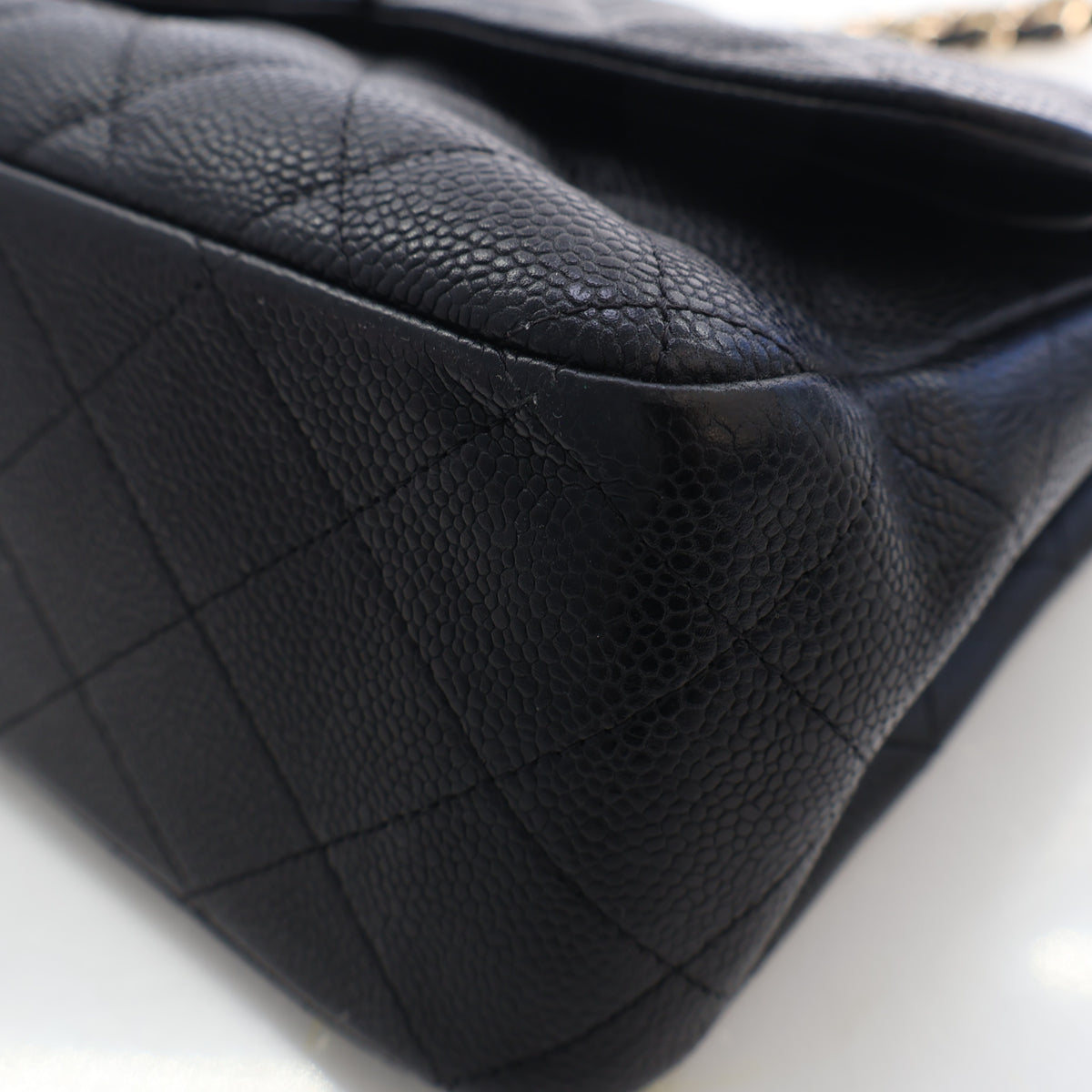 Chanel Caviar Jumbo Classic Double Flap Bag, photo 8 of 17